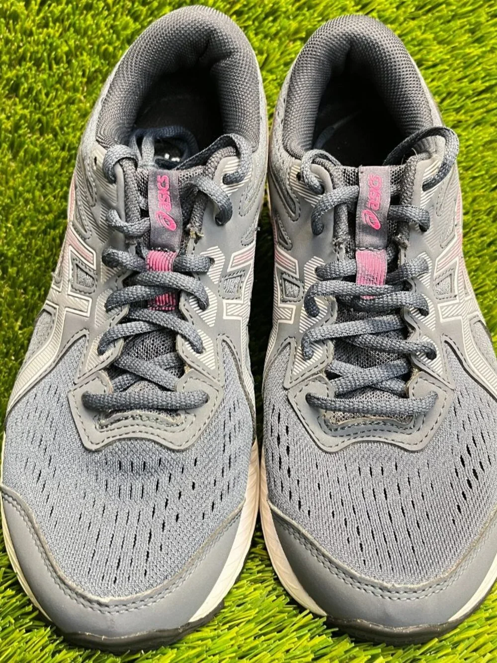 Asics Gel-Contend 8 Womens Size 8 Gray White Athletic Running Shoes Sneakers